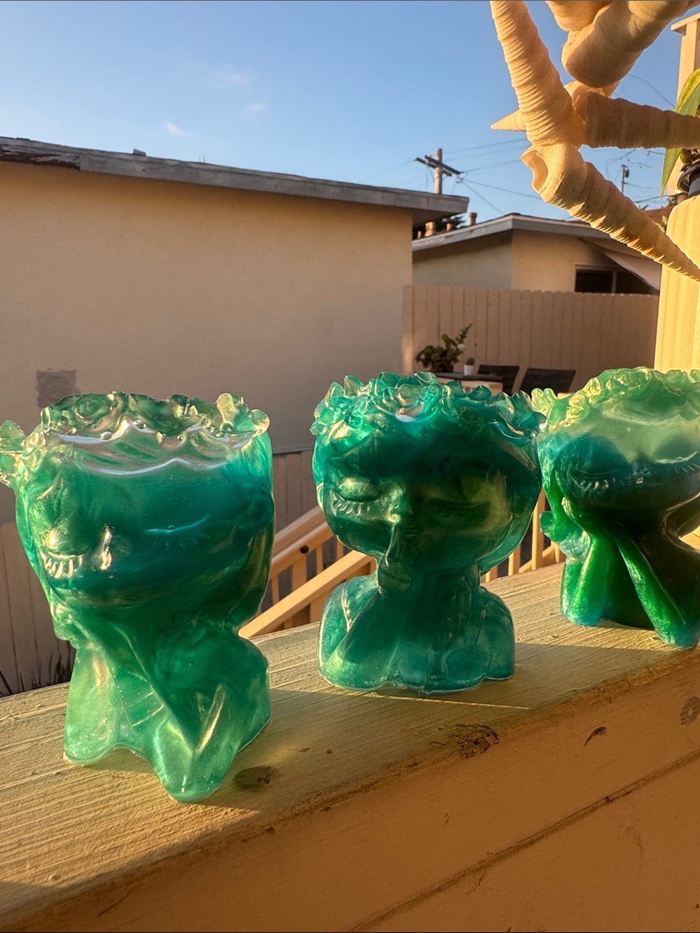 Resin Handcrafted Teal Decorative 2”planters